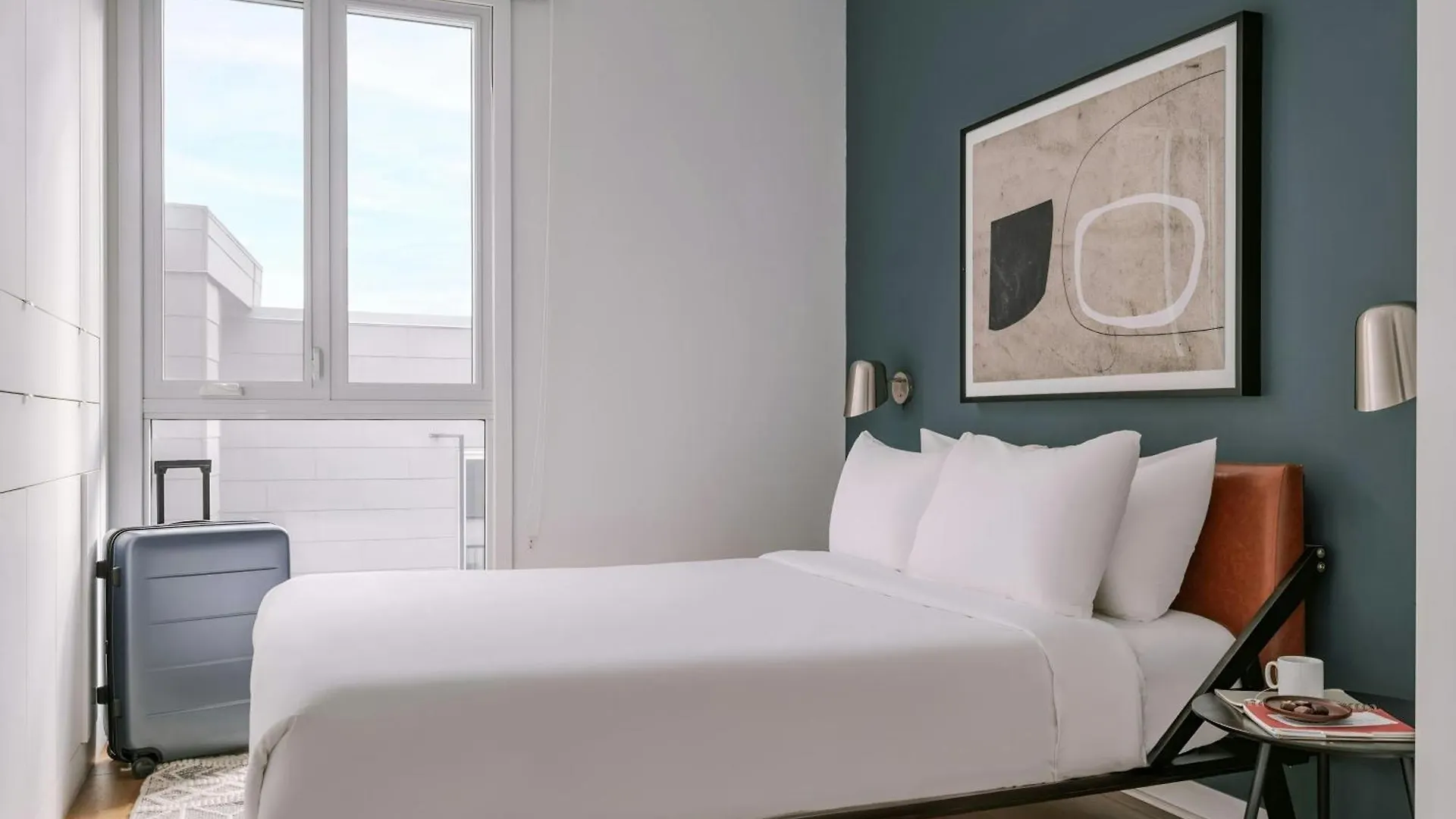 Sonder By Marriott Bonvoy Penny Lane Apartments Old Montreal Aparthotel
