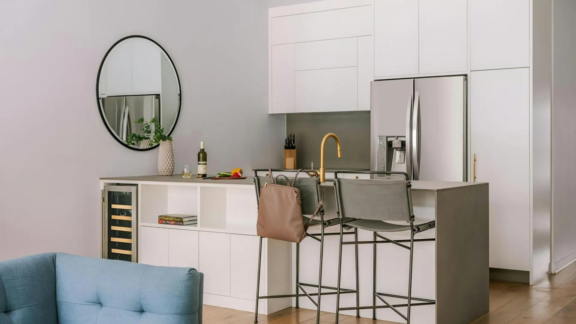 Sonder By Marriott Bonvoy Penny Lane Apartments Old Montreal
